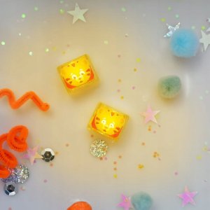 Glo Pals , Kostki sensoryczne świecące w wodzie - Daniel Tygrysek, 4 szt. 2