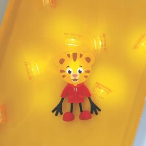 Glo Pals Glo Pals, Postać do kąpieli Tygrysek Daniel - zestaw z dwiema kostkami sensorycznymi świecącymi w wodzie 3