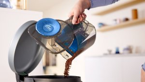 Odkurzacz Philips Philips | Vacuum cleaner PowerPro Compact | FC9332/09 | Power 650 W | Black/ white 17