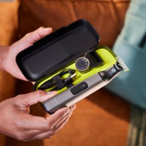 Golarka Philips OneBlade Pro 360 Face and Body QP6652/61 10