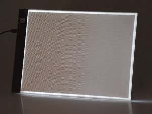 Jokomisiada Tablica podświetlana tablet LED do rysowania dla dzieci TA0111 4