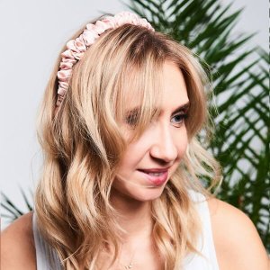 Yeye Satynowa opaska do włosów marszczonaYeye Ecru 15