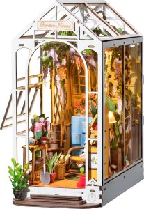 Robotime Składany drewniany model LED - domek ogrodowy 11