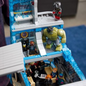 LEGO Marvel Wieża Avengersów (76269) 5