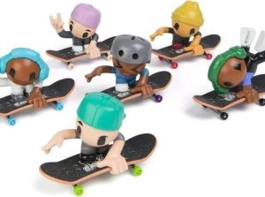 Figurka Spin Master Skate Ekipa Tech Deck- fingerboard z figurką mix 1