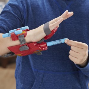 Hasbro Marvel Avengers Nerf Iron Man Repulsor Blaster, Nerf Gun 4