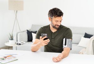 Ciśnieniomierz Beurer Beurer BM 59 upper arm blood pressure monitor (white/black, Bluetooth) 5