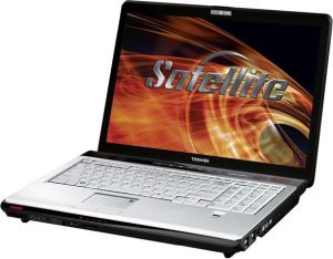 Laptop Toshiba Satellite PSPBUE-00900YPL Satellite X200-21K T7700 300 2048 HDDVD SLI VHP 17" PSPBUE-00900YPL 1