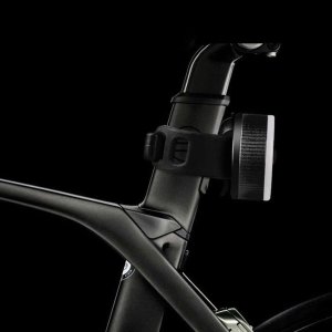 Alogy Lampka rowerowa Światło rowerowe Tylne czerwone LED pod siodełko Migająca lampa na rower tył 9