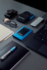 Dysk zewnętrzny SSD Kingston IronKey Vault Privacy 80 7.68TB Niebieski (IKVP80ES/7680G) 7