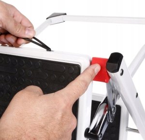 5five Metalowa dwupoziomowa drabina, kolor czarny 10