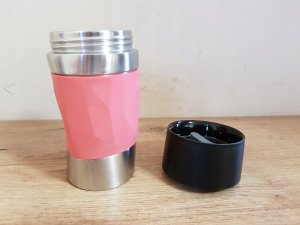 Emsa Emsa TRAVEL MUG Compact thermal mug (coral/stainless steel, 0.3 liters, screw cap) 9
