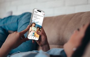 Torras Szkło prywatyzujące Torras Install Master Privacy dla iPhone 16 Plus 10