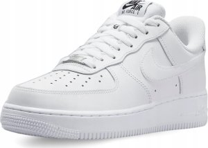 Nike Nike Air Force 1 07 DX5883-100 białe 37,5 6