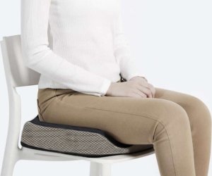 4kom.pl Poduszka ortopedyczna na krzesło Siedzisko na fotel do biurka do komputera do auta dla kierowcy Czarna 5