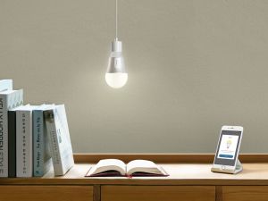 TP-Link LB100 bezprzewodowa żarówka LED Smart ze ściemniaczem 3