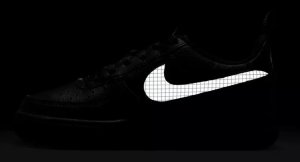 Nike Buty NIKE AIR FORCE 1 LV8 GS (HF0095 001) 36.5 8