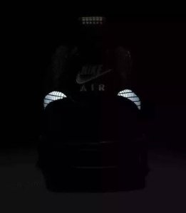 Nike Buty NIKE AIR FORCE 1 LV8 GS (HF0095 001) 36.5 9