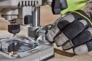 Frezarka Dewalt 18 V 6