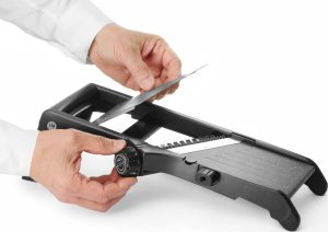 Rozdrabniacz Hendi Mandolina japońska do szatkowania warzyw owoców HENDI SAMURAI 0.5 - 9 mm Mandolina japońska do szatkowania warzyw owoców HENDI SAMURAI 0.5 - 9 mm 7