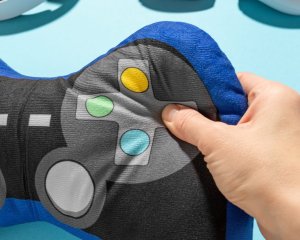 Gadget Master Poduszka GRACZA 4