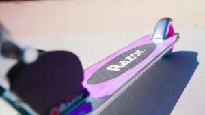 Hulajnoga Razor Hulajnoga dla dzieci Razor Model A Holographic 10