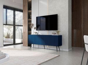 Meble Lindner Meble Lindner Komoda RTV Glamour Szafka RTV Glamour Granatowa 150 cm Ryflowane fronty Nogi Czarne Metalowe 5