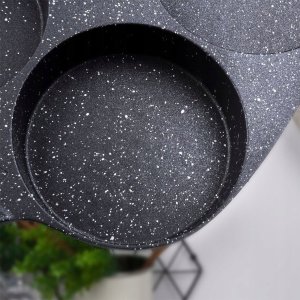 Patelnia Vilde Patelnia do Jajek Placków Pancakes Granitowa 4 Otwory Solidna 19x19cm 9