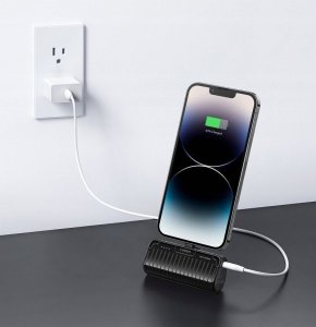 Powerbank Veger VEGER powerbank 5000 mAh z wbudowanym złączem Lightning PlugOn PD QC3.0 2,4A 20W W0558P czarny 3