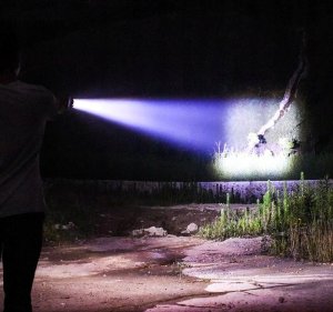 Latarka VERGIONIC LATARKA TAKTYCZNA LED ZOOM REFLEKTOR COB AKUMULATOROWA USB 10