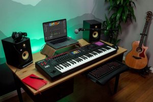 ROLAND Syntezator Roland FANTOM-06 keyboard Wszechstronna Klawiatura Syntezatorowa 6