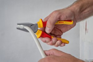 Bosch Bosch VDE combination pliers Professional 180mm (red/yellow) 5