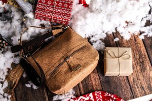 CorkVillage Torebka damska duża listonoszka shopperka z korka naturalnego wegańska CorkVillage CV07 5