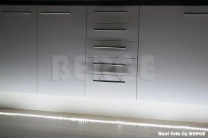 Taśma LED Ecolight Taśma LED 9.6W/m 6500K 600lm/m 12V IP20 /50m/ 7