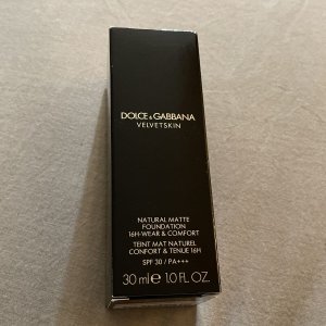 Dolce & Gabbana Dolce & Gabbana, Velvetskin, Matte, Liquid Foundation, 340, SPF 30, 30 ml For Women 2