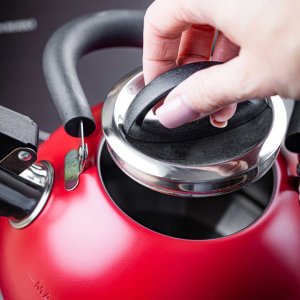 KingHoff CZAJNIK 1,8L Z GWIZDKIEM KINGHOFF KH-1853 CZERWONY 4