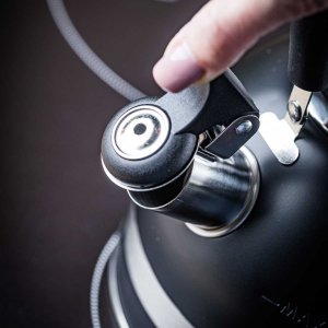 KingHoff CZAJNIK 1,8L Z GWIZDKIEM KINGHOFF KH-1858 CZARNY 8