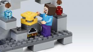 LEGO Minecraft Oceaniczny monument (21136) 21