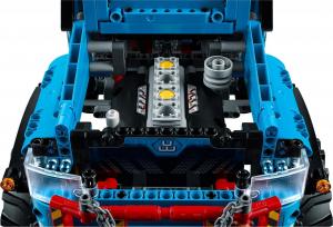 LEGO Technic Terenowy holownik 6x6 (42070) 8