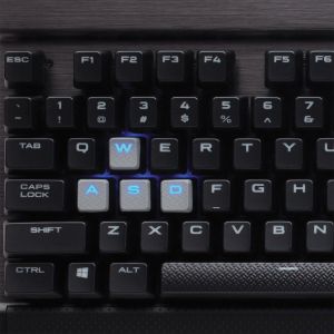 Klawiatura Corsair K70 LUX Blue LED Cherry MX Red (CH-9101030-NA) 3