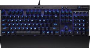 Klawiatura Corsair K70 LUX Blue LED Cherry MX Red (CH-9101030-NA) 4