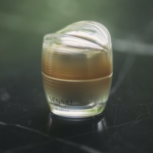 Kanebo KANEBO SENSAI ULTIMATE THE CREAM 40ML 3