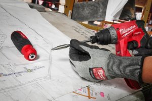 Milwaukee MILWAUKEE WKRĘTAK UNIWERSALNY Z GRZECHOTKĄ 14w1 9