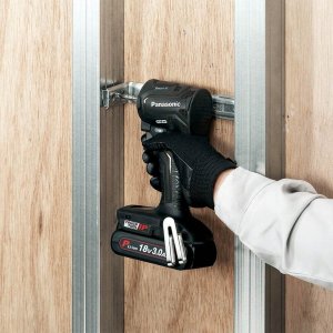 Panasonic Zakrętarka udarowa 18V Panasonic EY1PD1 2