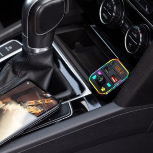 Transmiter FM PeiYing Transmiter samochodowy FM z funkcja bluetooth 7