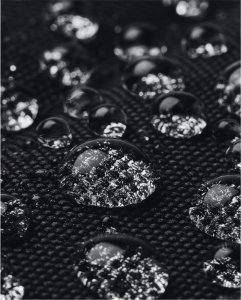 Under Armour Torba sportowa Contain Duo S czarna z funkcją plecaka (1381920-001) 6