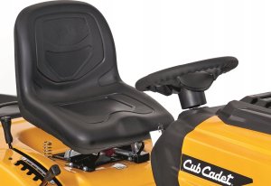 Traktor ogrodowy Cub Cadet LT3 PR105 6