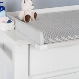 Reer Zabezpieczenie piankowe osłona narożników rogów mebli klej 3M 4szt REER 9