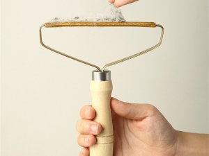 Golarka do ubrań Verk ręczna do sierści zmechaceń 2