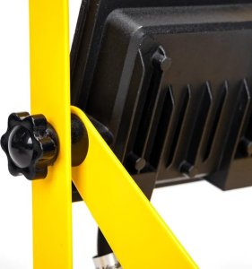 Naświetlacz Aigostar  Przenośna lampa 50W 6500K robocza halogen led z podstawką kabel 1,8m Przenośna lampa 50W 6500K robocza halogen led z podstawką kabel 1,8m 4